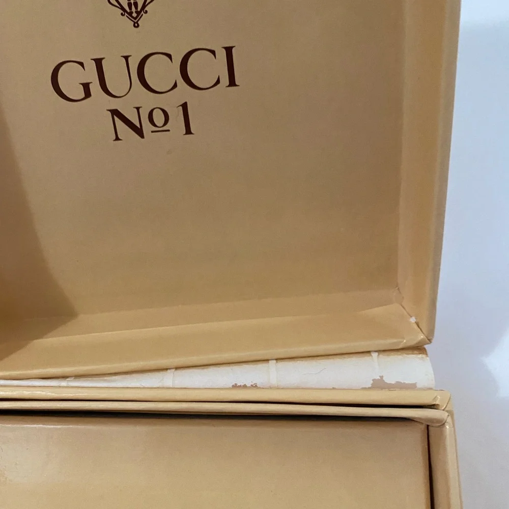 Vintage 1980's Gucci Dusting Powder - Picture 4 of 5